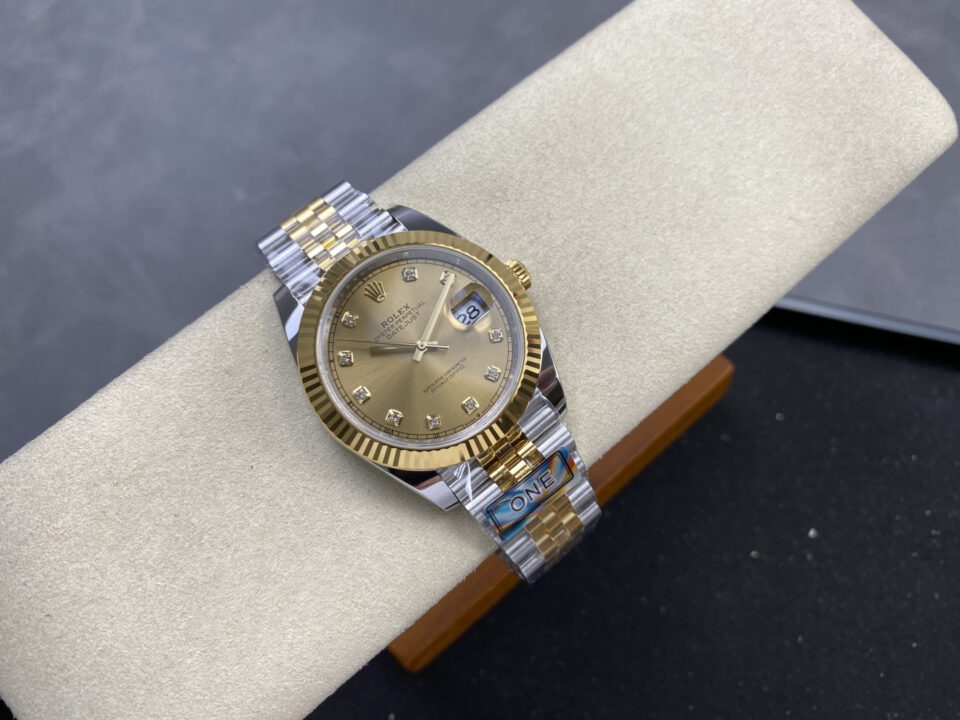 Rolex Datejust 41mm Champagne Diamond Dial