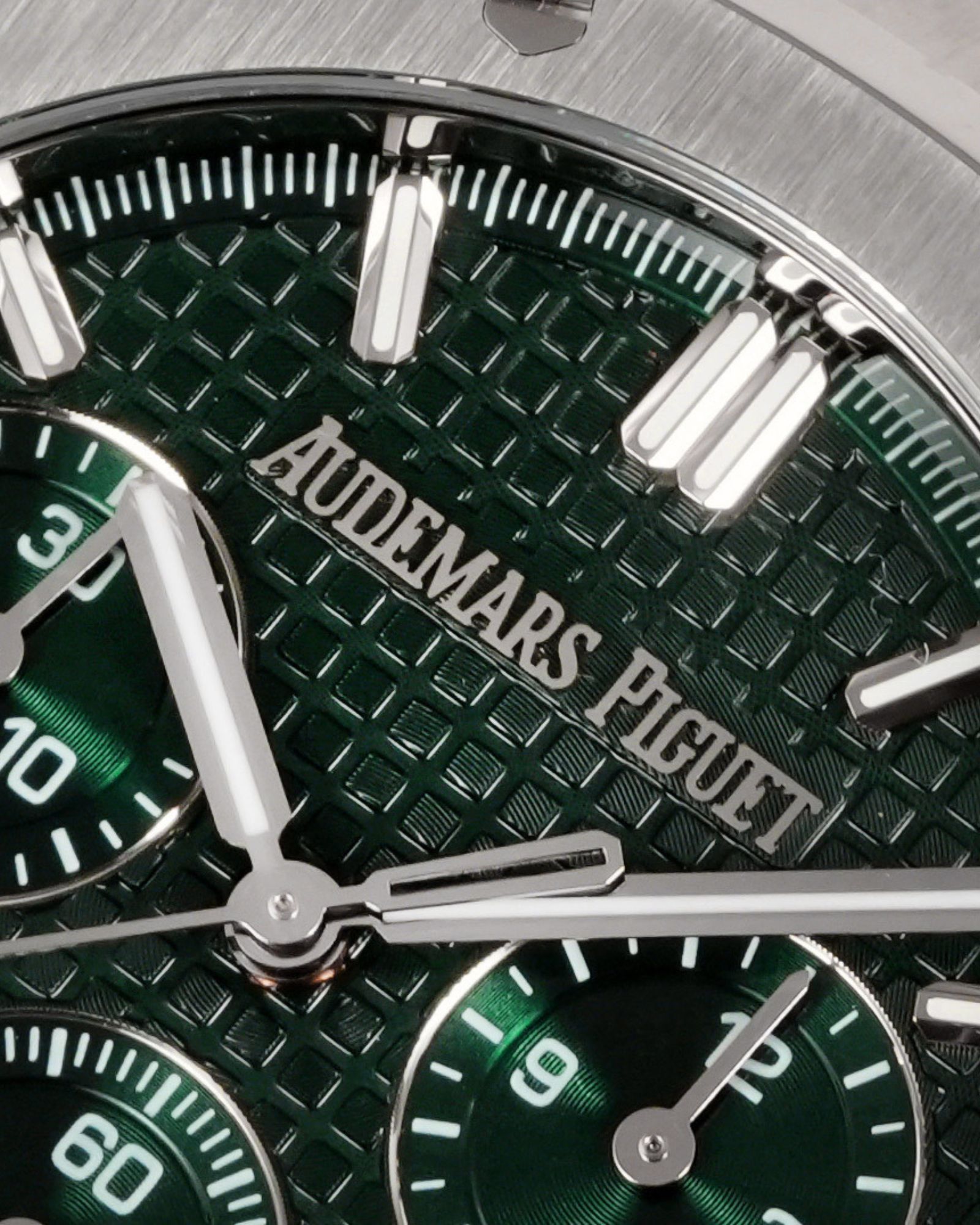 Audemars Piguet Royal Oak Chronograph 41mm Green Dial (3)